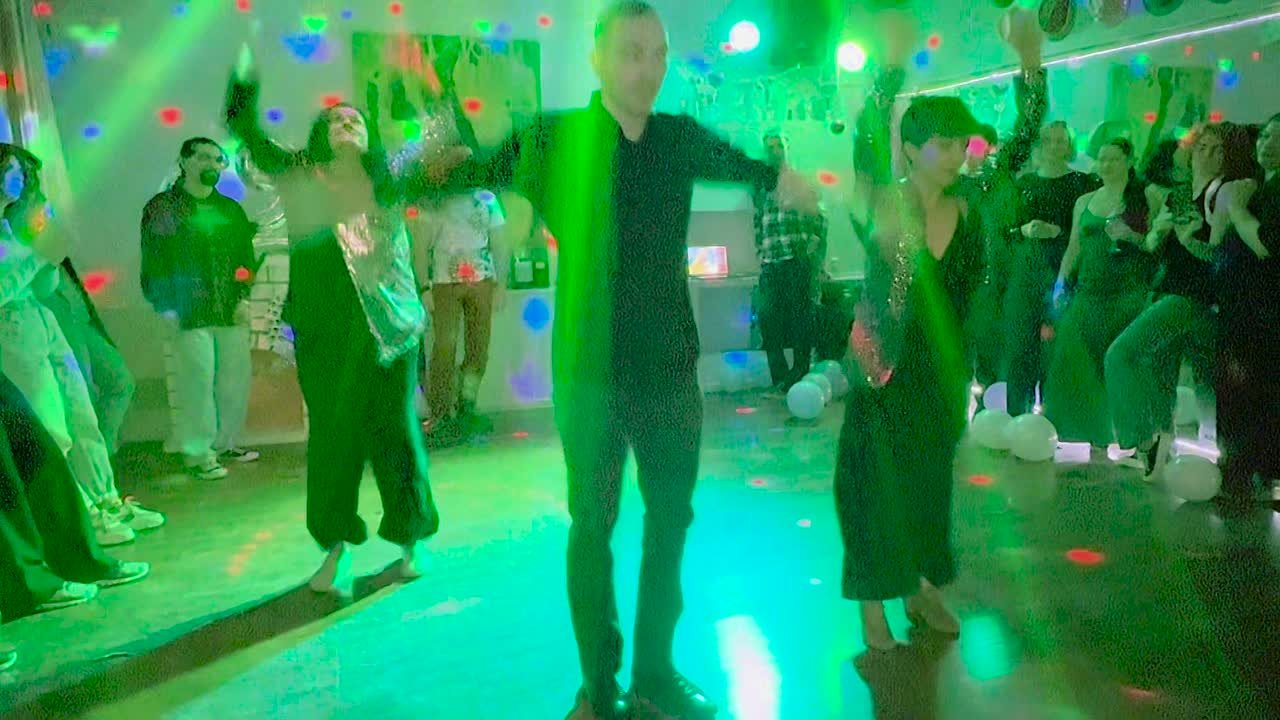 Волжский дом танцев «Ляси Тряси» празднует 10-летний юбилей!