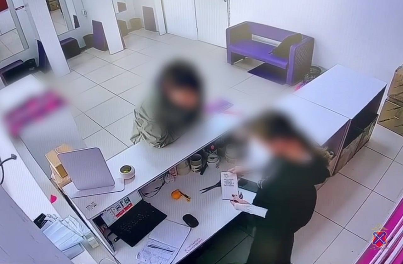 😄Махинация на Вайдберриз💅🏻💅🏻💅🏻 закончилась уголовкой для подростка из Волжского.