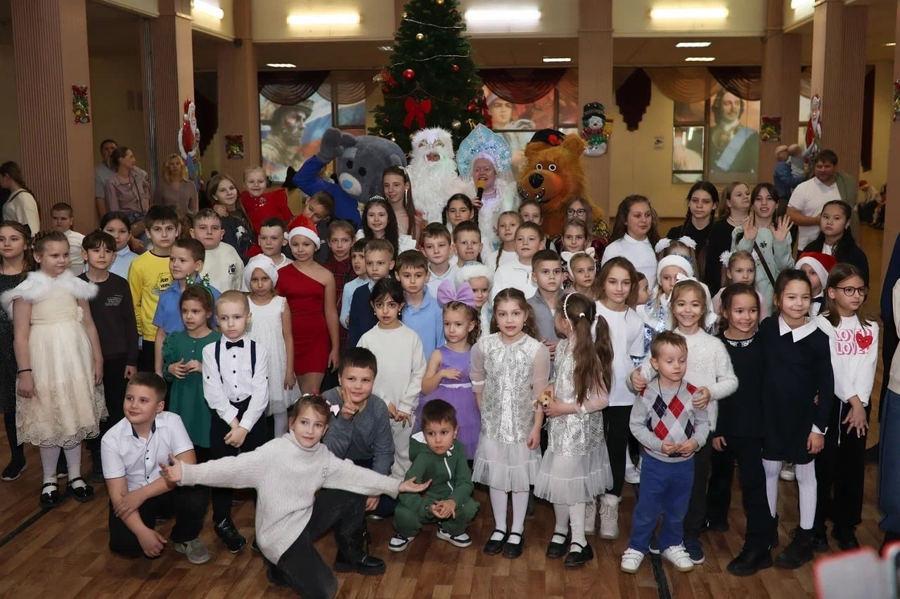 🎄В Волгограде прошла новогодняя елка для детей