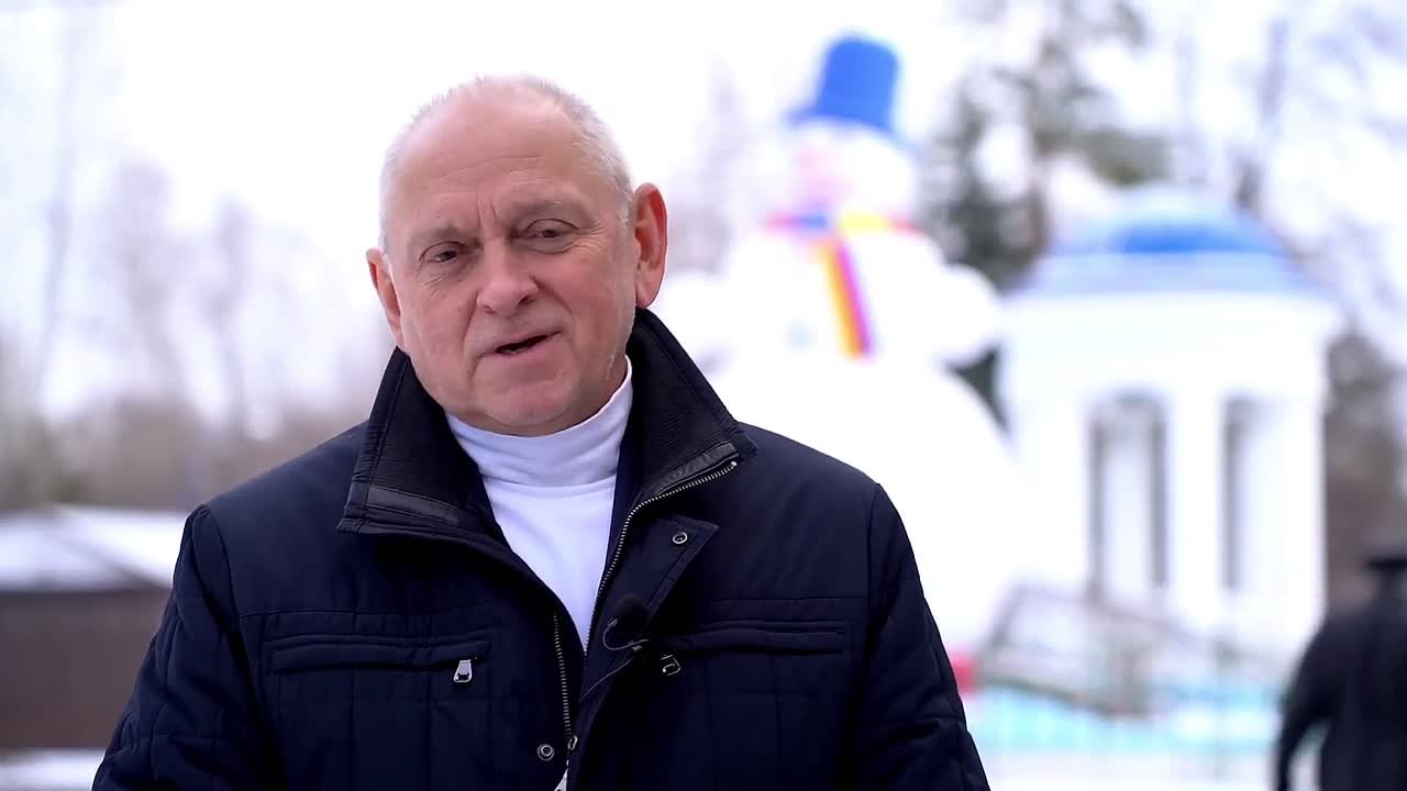 Мэр Волжского Игорь Воронин поздравляет всех с наступающим Новым годом 🎉