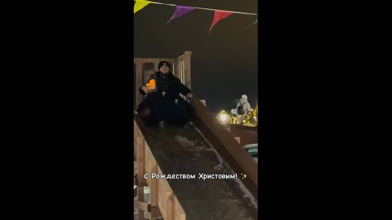 Если вы еще кого-то не поздравили с Рождеством, пока еще есть время это сделать ❤️