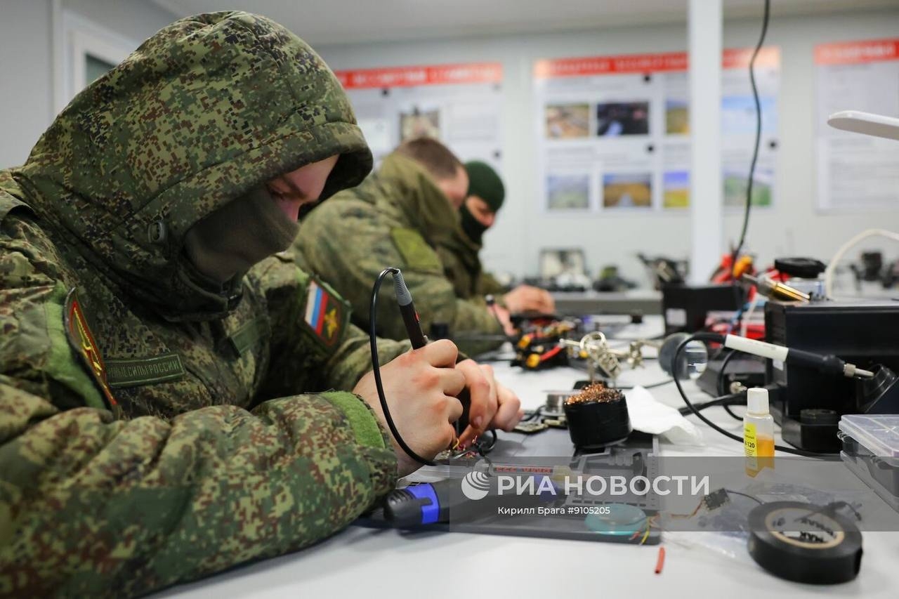В Волжском филиале МЭИ открыт набор на контрактную службу в Войска беспилотных систем 🎮