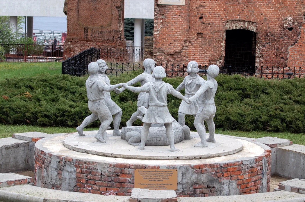 В Волгограде демонтирован фонтан «Детский хоровод»