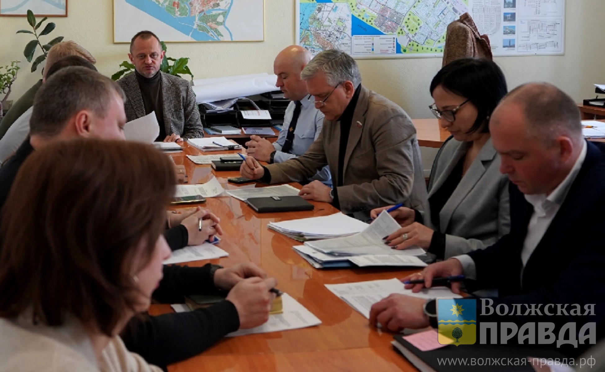 От 20 до 90 рублей в час: в Волжском обсудили платные парковки