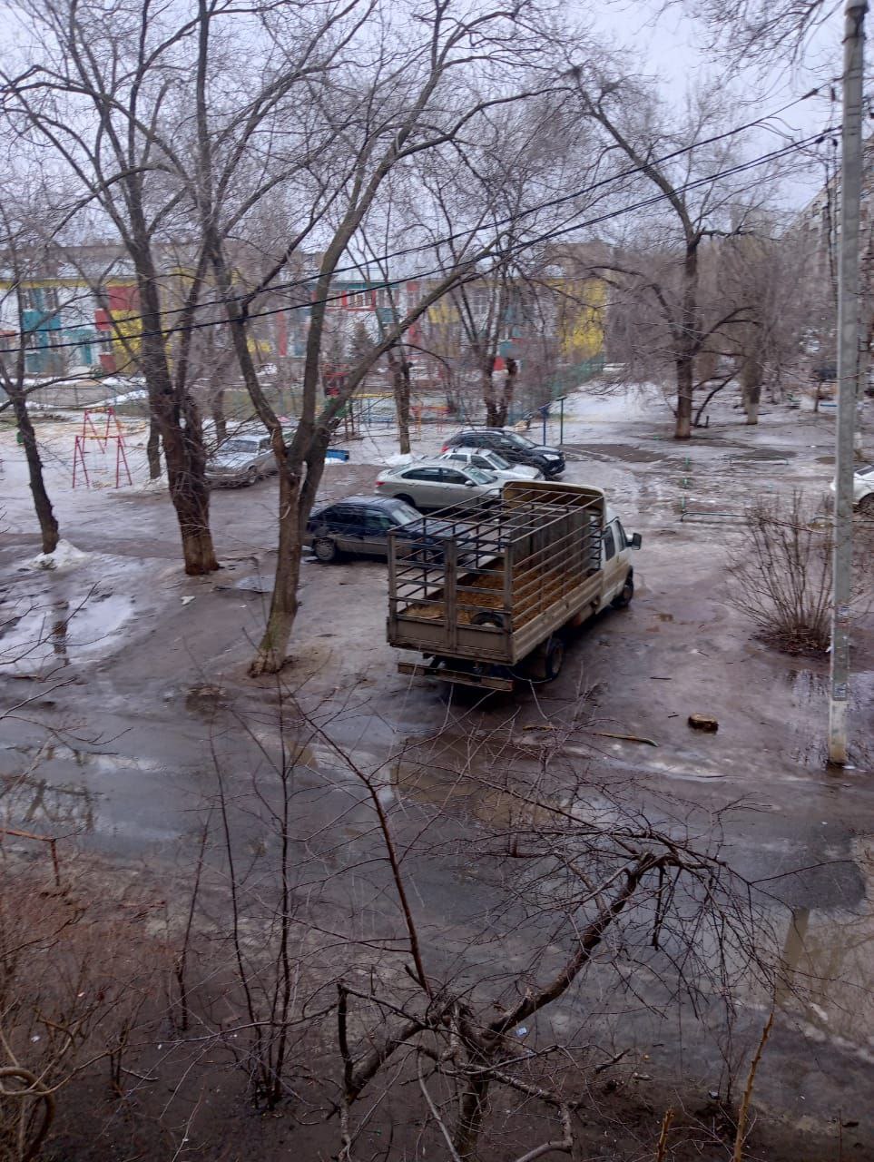 Волжане пишут: про кипяток из крана, недонесённые квитанции и вандала из 95 региона