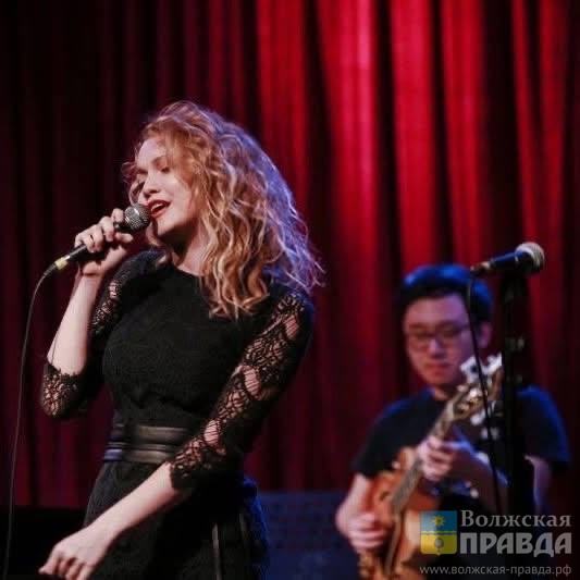 «Слушайте китов»: волжанка 20 лет выступала в странах Азии, а в Волжском создала «Самый лучший хор»