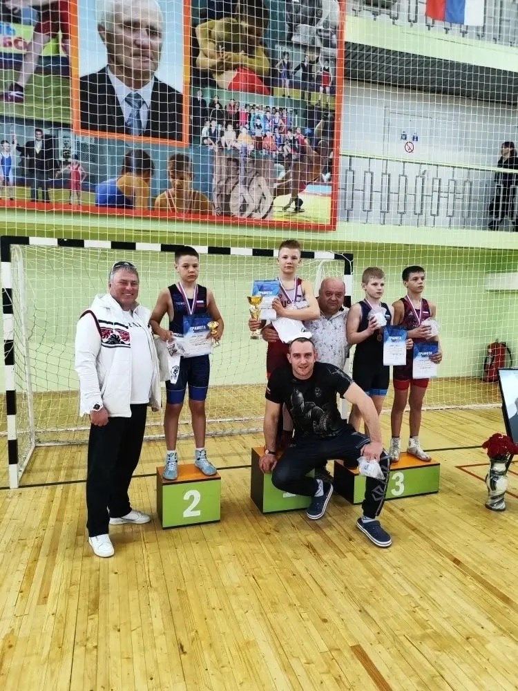 🤼‍♂️ Юные волжане привезли три медали с турнира по греко-римской борьбе
