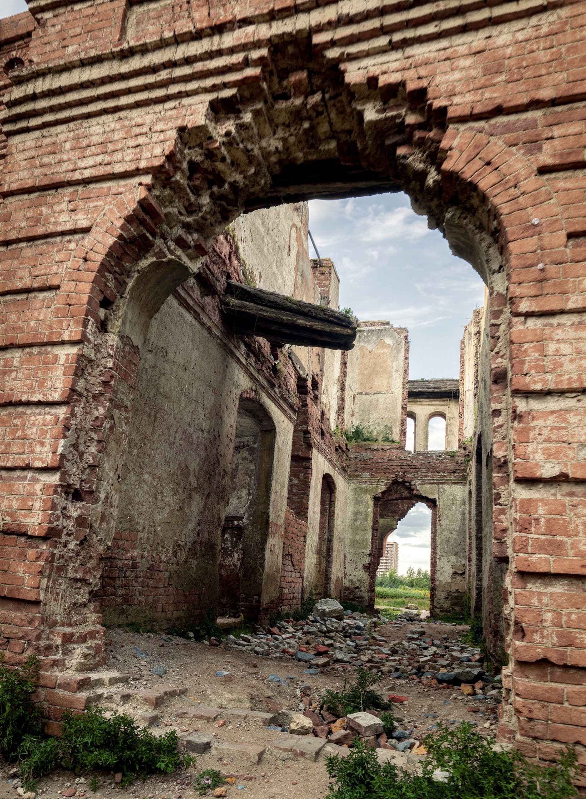 Руины «Старой школы» в ИИ-обработке