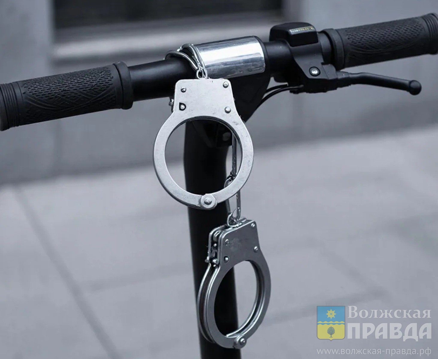 Сбила и укатила: в Волжском 16-летнюю самокатчицу ждёт колония