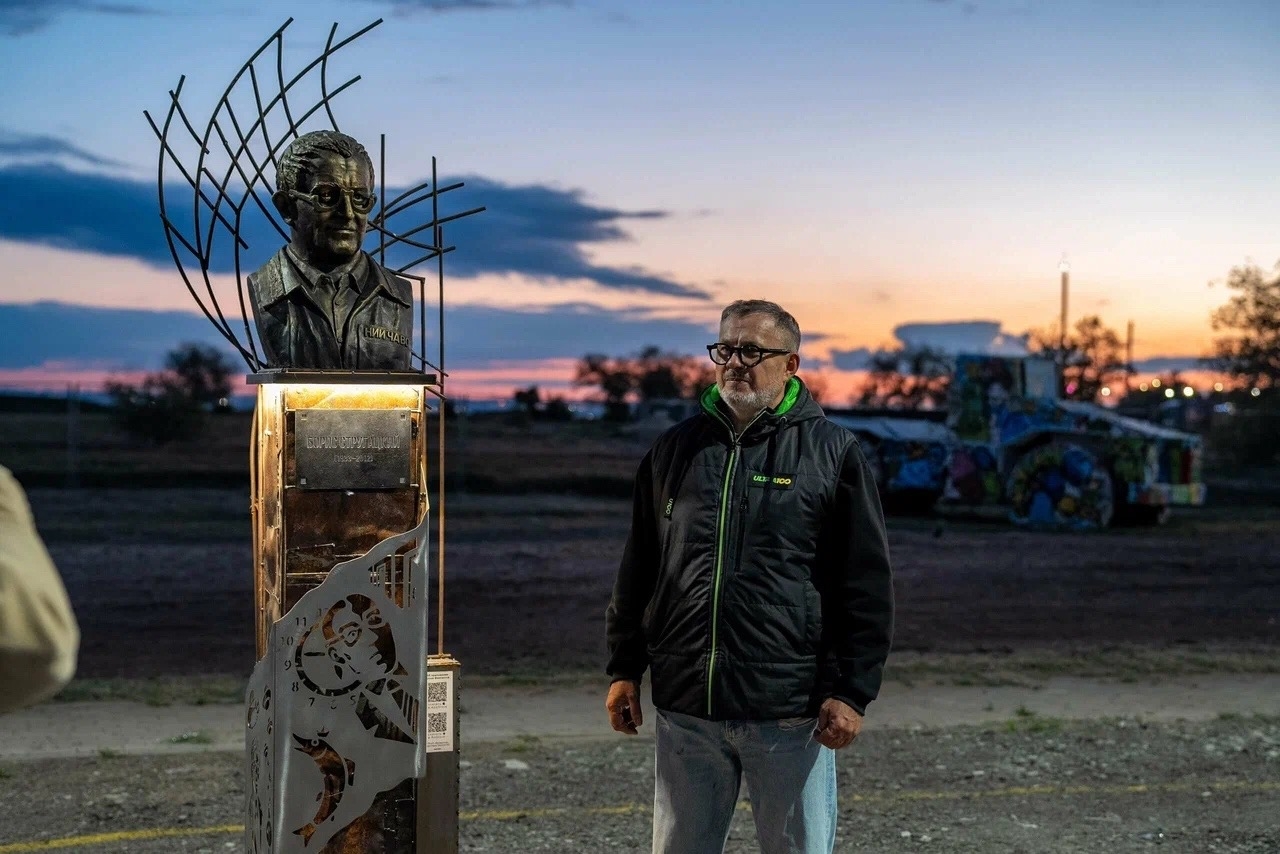 💥 Как превратить пустырь в креативное пространство, а мусор — в арт-объекты?