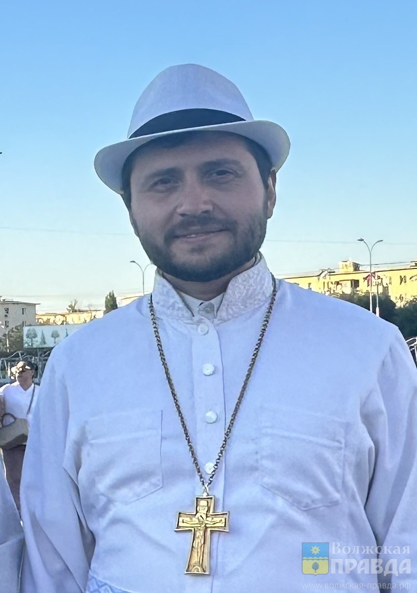 Пасхальная служба в храмах Волжского начнётся в одно время