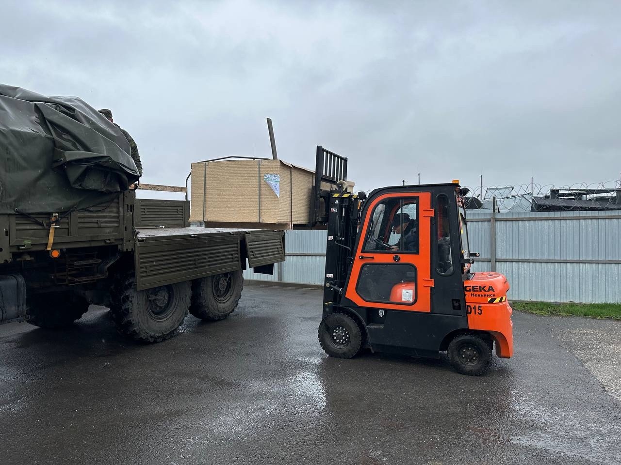 ⚡️ Волгоградская область отправила бойцам очередную партию оборудования и стройматериалов