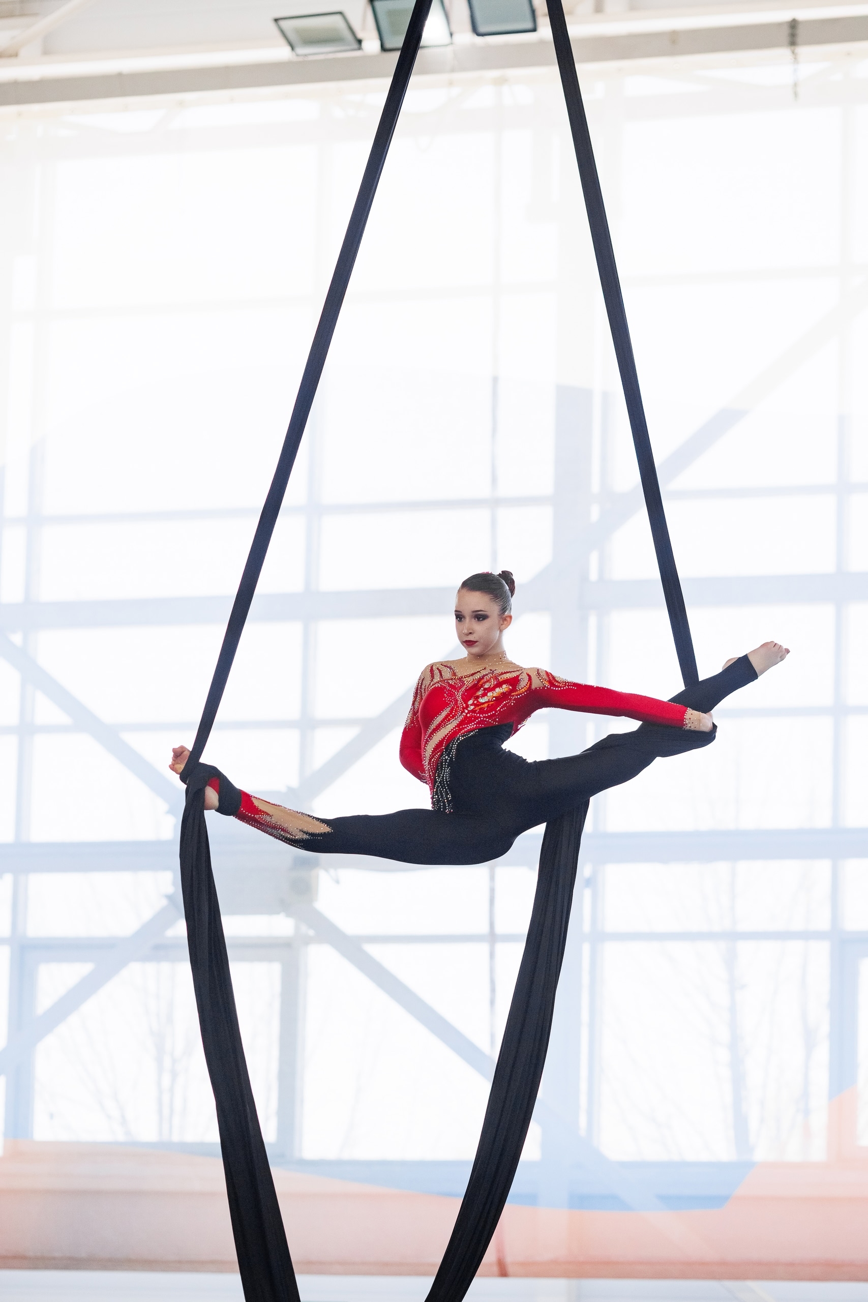 28 марта в г.Волжский прошли Чемпионат и Первенство Волгоградской области по виду спорта "воздушная гимнастика". Это стало знаменательным со…