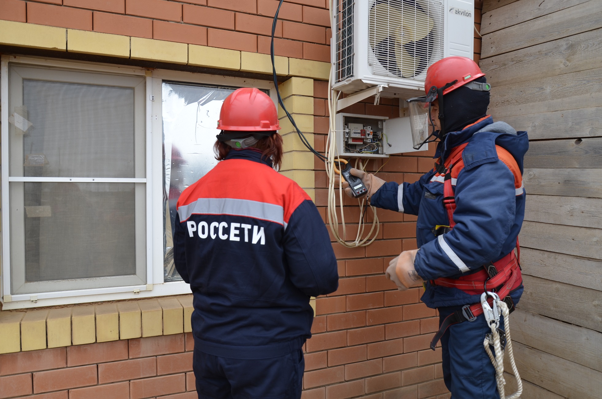 У волгоградских энергетиков похитили свет на 3,5 миллиона