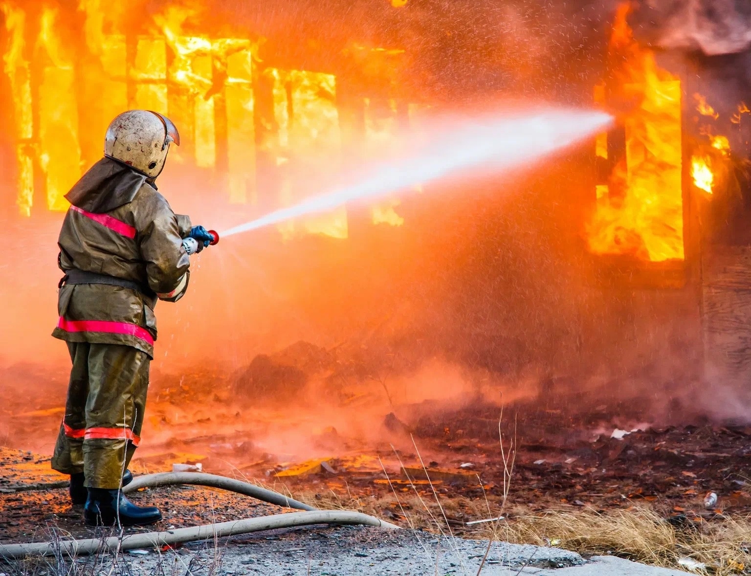 В Волжском сгорела баня 🪵