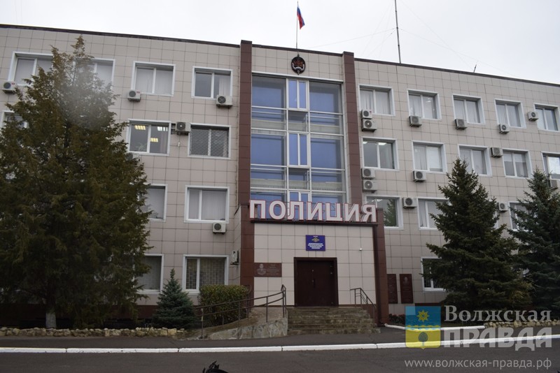 В Волгоградской области 60-летняя женщина ударила ножом 63-летнего любовника