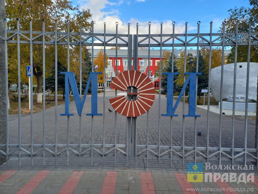 В Волжском соревнуются за звание лучшего электромонтёра