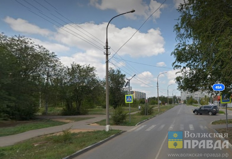 Волжанин на внедорожнике сбил у храма 62-летнюю женщину