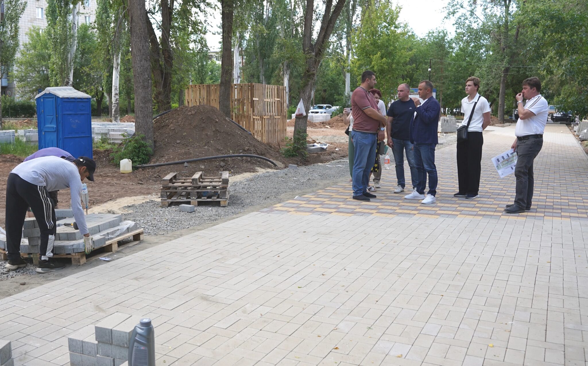 В Волжском создают новые общественные пространства к 1 сентября