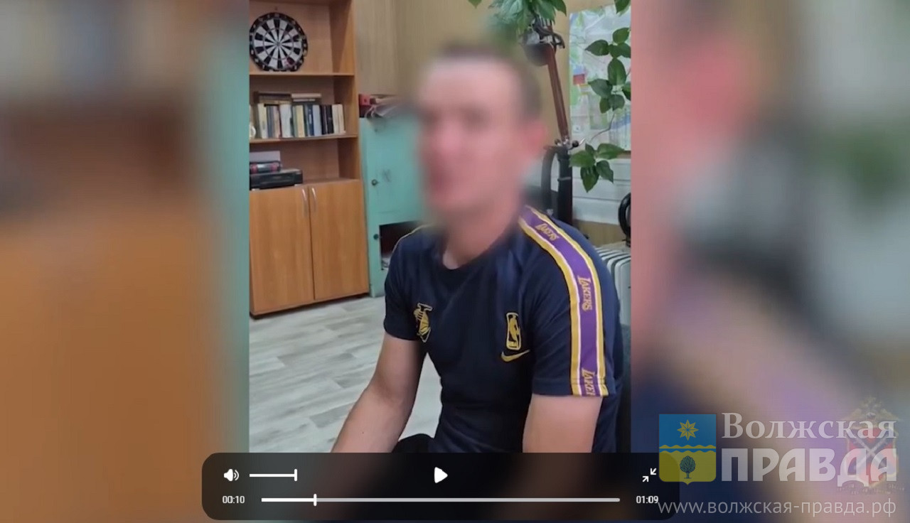 Не понравилась татуировка: в Волжском двое мужчин сильно избили прохожего  