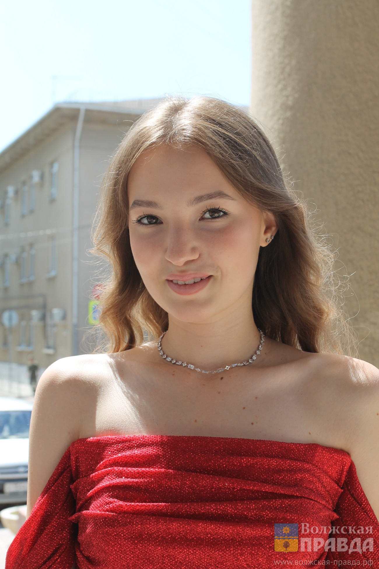 «Танцы пришлось бросить»: Катя Ларикова из Волжского рассказала, как стала стобалльницей
