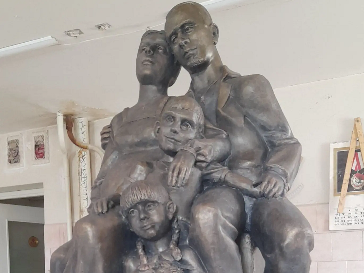 В Волжском установят памятник семье