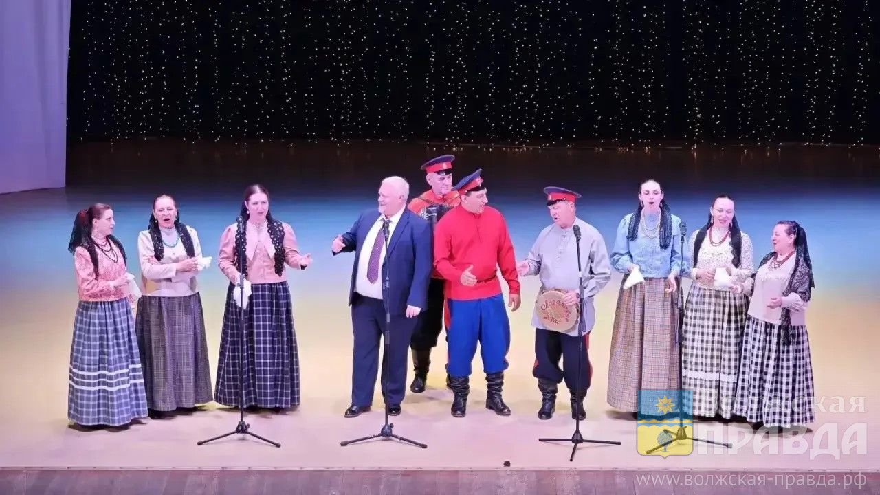 Город в музыке и «Новый год наоборот»: ДК «ВГС» и парк «Гидростроитель» поздравили волжан