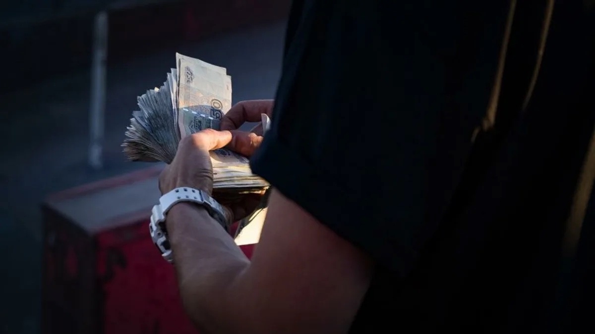 💰 Пенсионерка из Волжского отдала мошенникам более 6 млн рублей