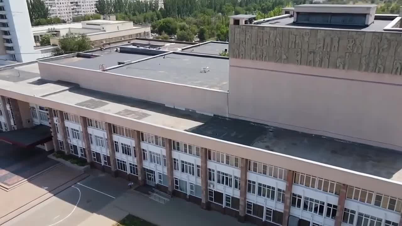 Картинная галерея приглашает на пешеходную экскурсию «Уникальный Волжский» 🏙🗣