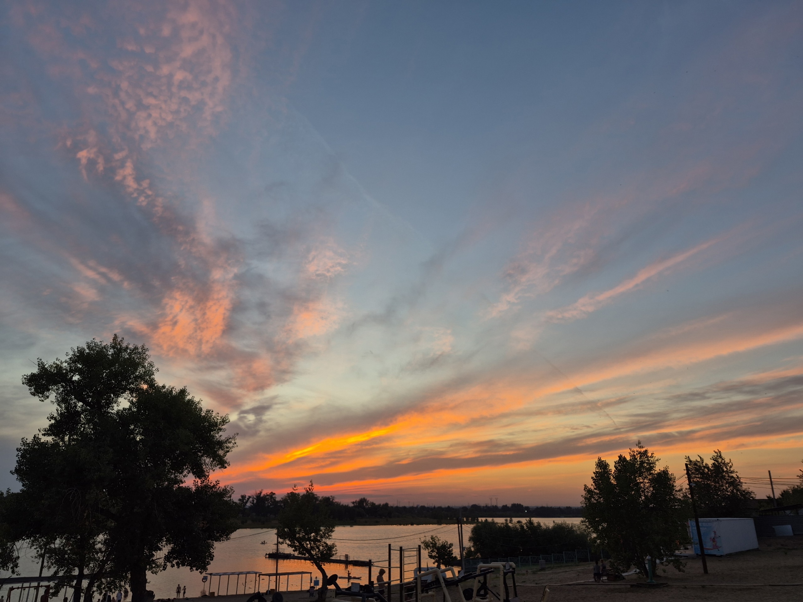 Городской пляж 04.08.2026.🧡