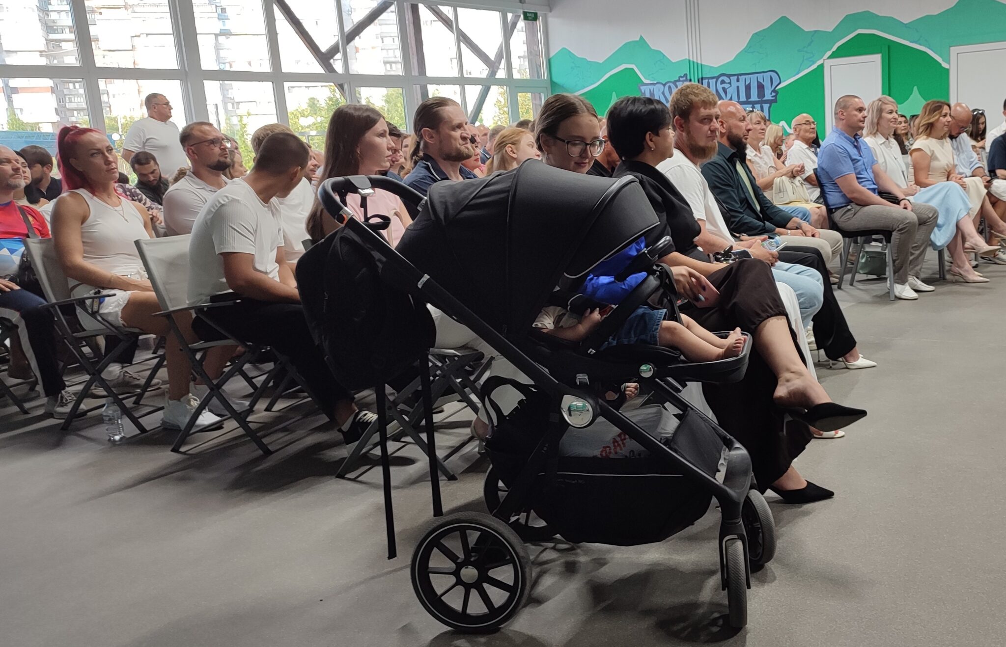 125 деятелей физкультуры и спорта Волжского получили заслуженные награды