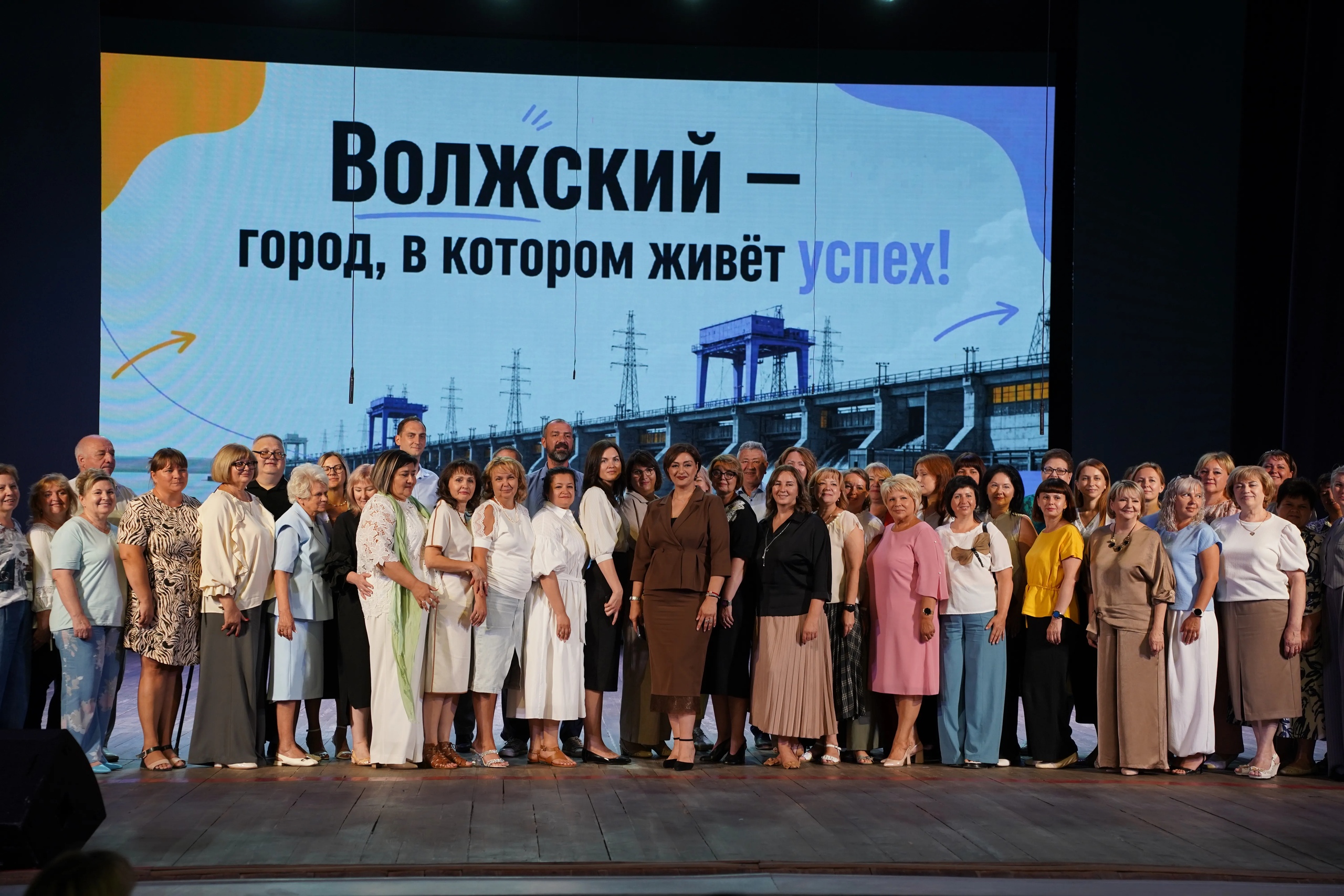 🏫 Школы Волжского ждёт «перезагрузка»: что изменится в новом учебном году