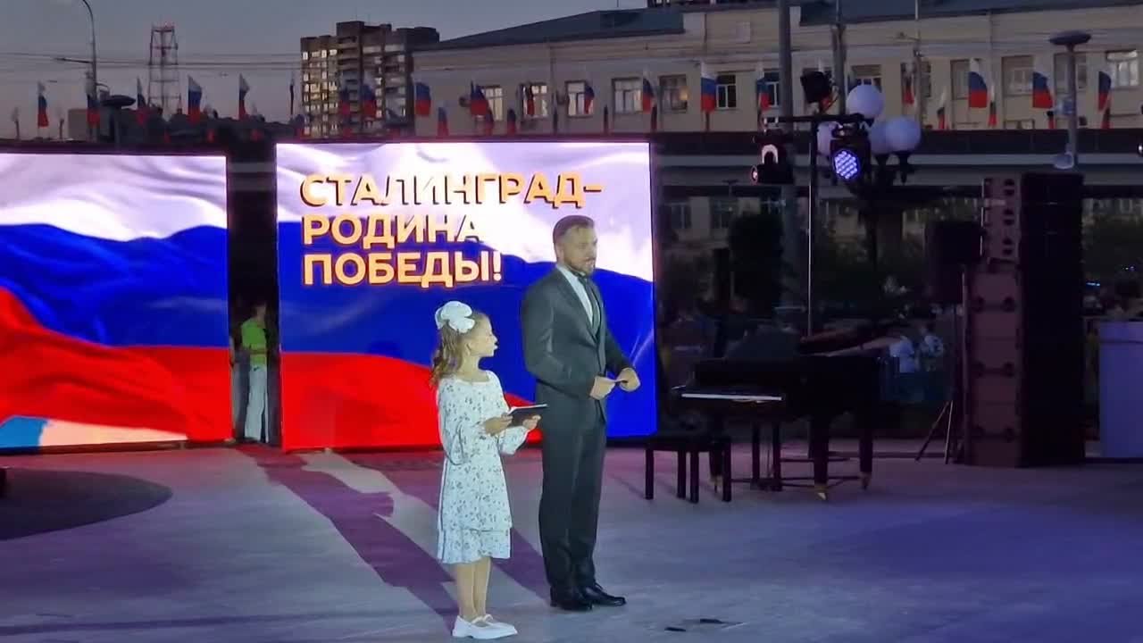 ⚡️В Волгограде состоялось долгожданное и по-настоящему историческое событие — торжественное открытие обновленной Привокзальной площади.