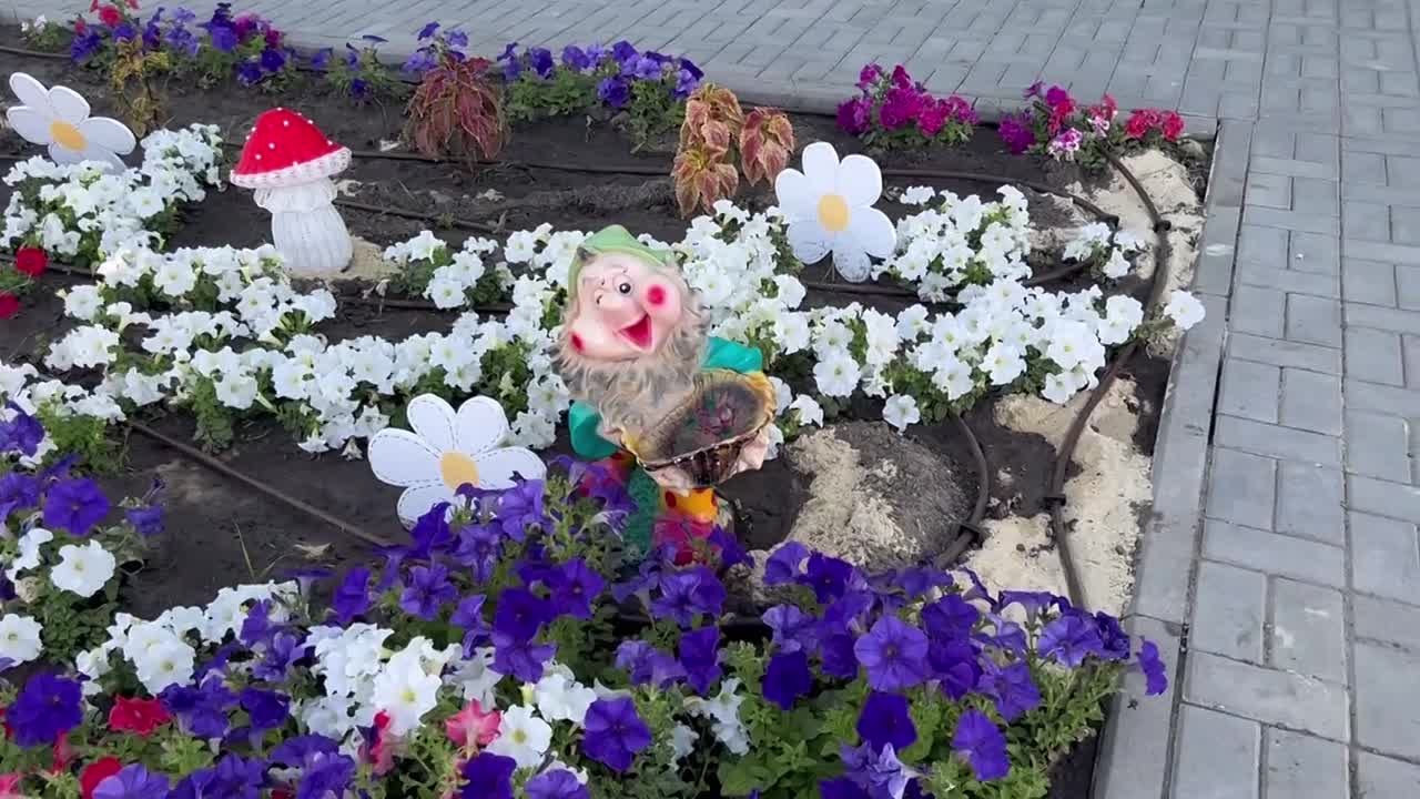 🍁 Губернатор Андрей Бочаров в День знаний посетил новый детский сад в Волгограде 🍁