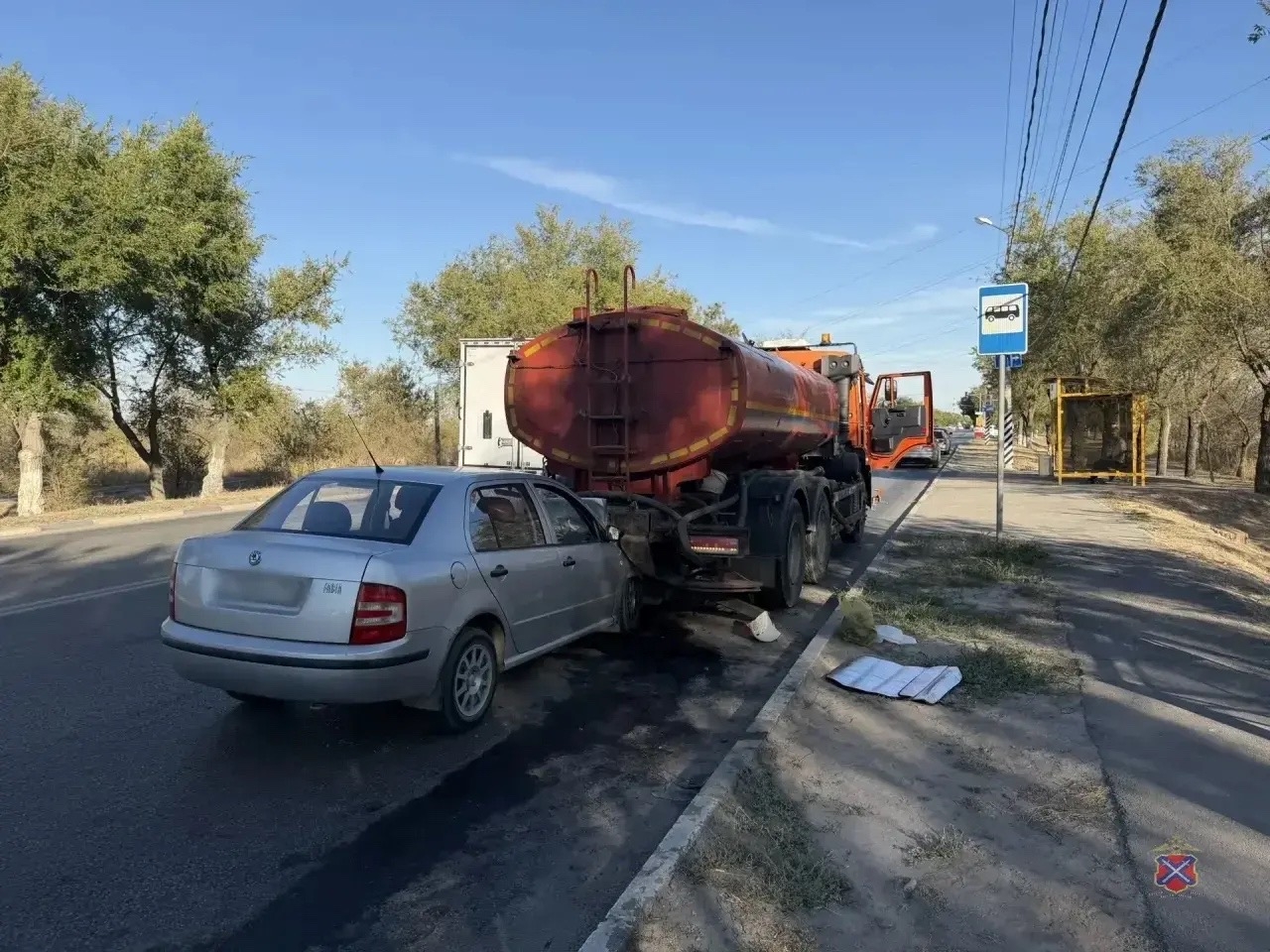 🚨 Пожилая автоледи сбила велосипедиста насмерть на въезде в Волжский