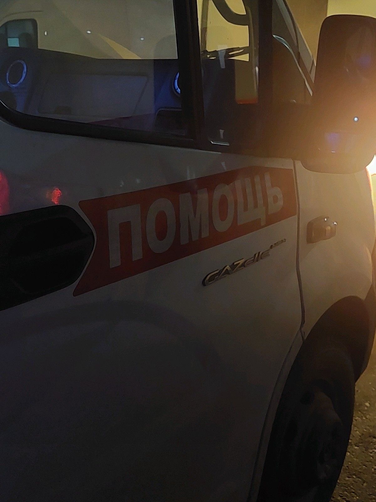 🚨 В станице Преображенской под Волгоградом 80-летний водитель упал замертво прямо в очереди на АЗС.