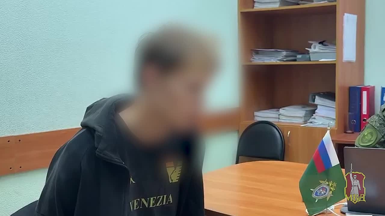 🚨В Волжском задержали подростка за поджог машины.