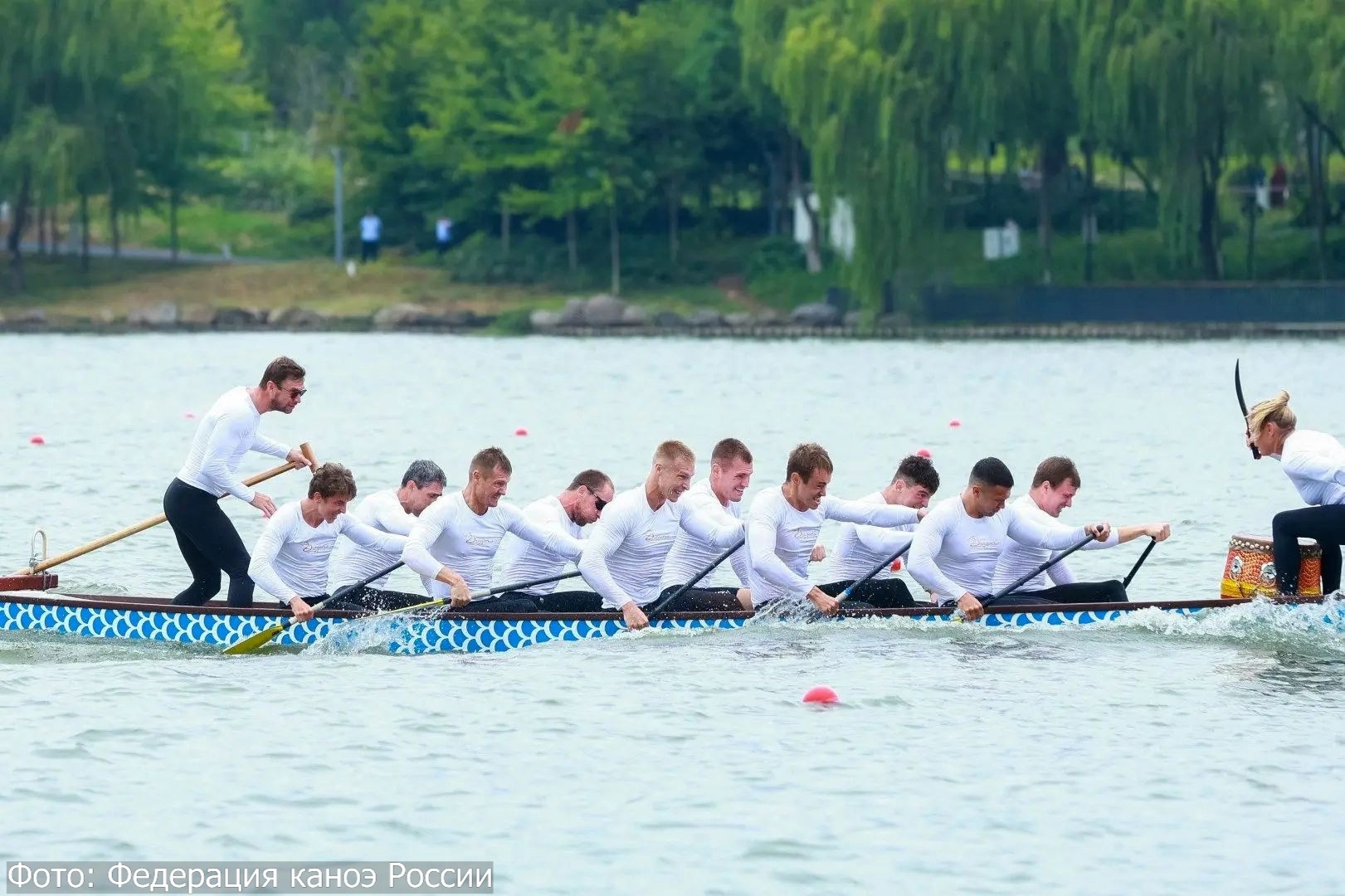 Волгоградцы выиграли чемпионат мира по гребле на лодках «Дракон» 🐉🥇