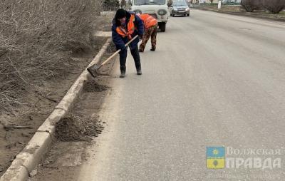 Волжане говорили о чистоте дорог, ужасной атмосфере и хрусталиках по полису