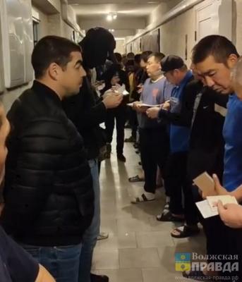 Гадят в подъездах и угрожают расправой: в волжский хостел нагрянули активисты, ФСБ и полиция