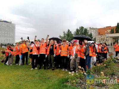 Волжские подростки проводят каникулы с пользой для себя и на благо города