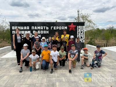И в памяти, и в сердце: в пос. Краснооктябрьском волжане вспомнили начало Великой Отечественной войны