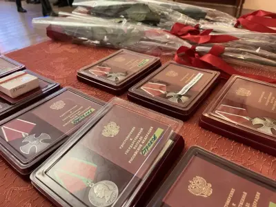 Волжанам вручили награды погибших на фронтах СВО родных