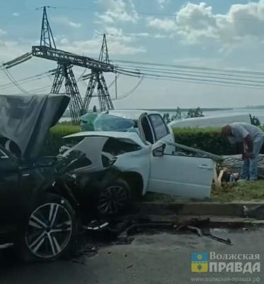 Дикая пробка на мосту: тяжёлая авария на Волжской ГЭС парализовала движение