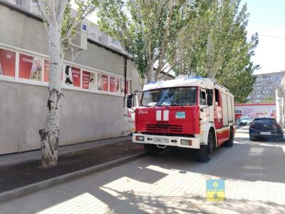 В Волжском потушили пожар на рынке «Валентина»