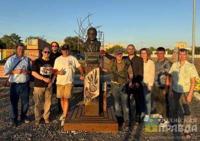 В Волжском отметили 100-летие со дня рождения Аркадия Стругацкого