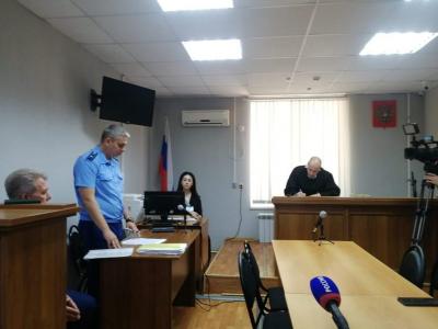 В Волгограде до 17 лет колонии грозит экс-депутатам за мошенничество со страхованием