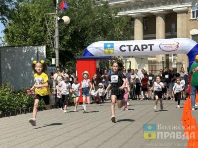 Бег, чай и рок-н-ролл: в Волжском пройдёт  «Осенний Марафон»