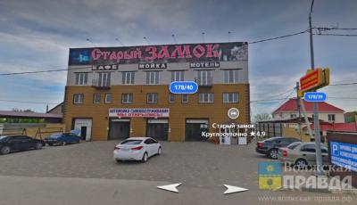 Покачался и лёг на дорогу: в Волгограде у «Старого замка» раздавили лежащего пешехода