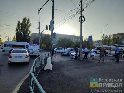 Нам пишут: волжан возмутил снос площадки и дурной запах в магазинах